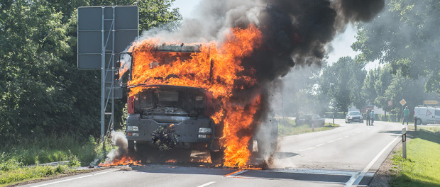 LKW_Feuer_20160002