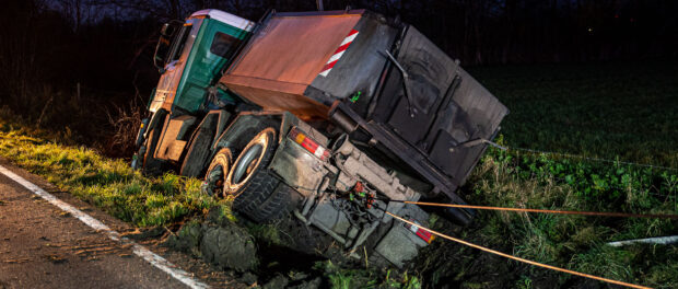 LKW_unfall_004